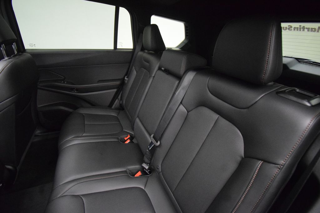 new 2026 Jeep Cherokee car, priced at $41,023