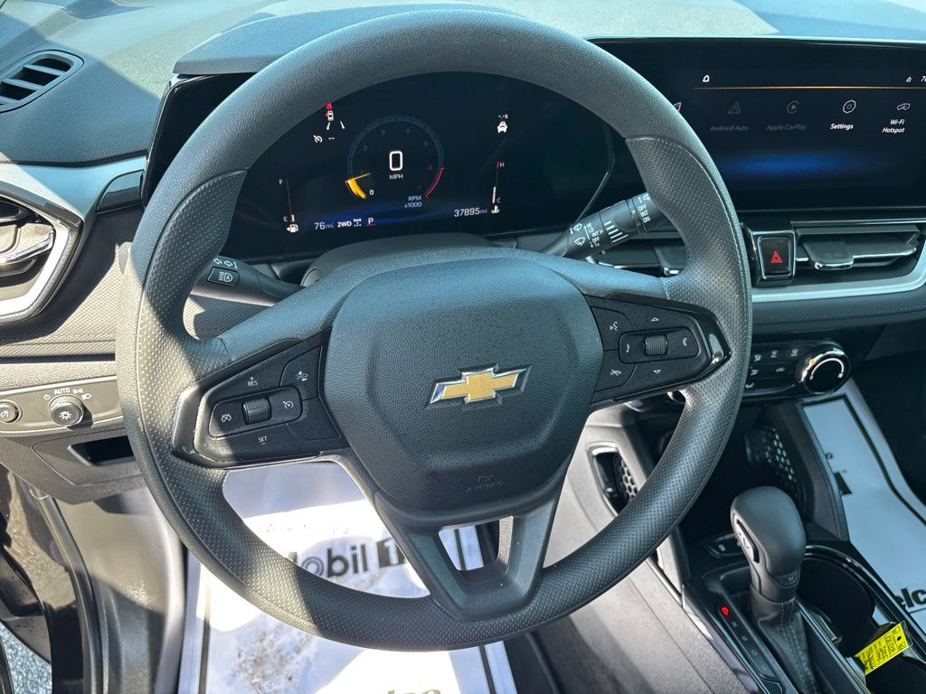 Used 2025 Chevrolet TrailBlazer SUV