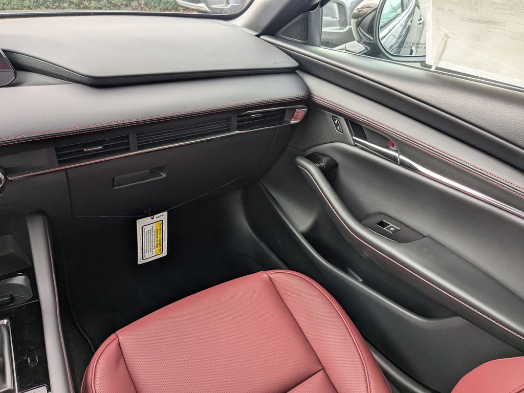 2026 Mazda Mazda3 Hatchback 2.5 S Carbon Edition