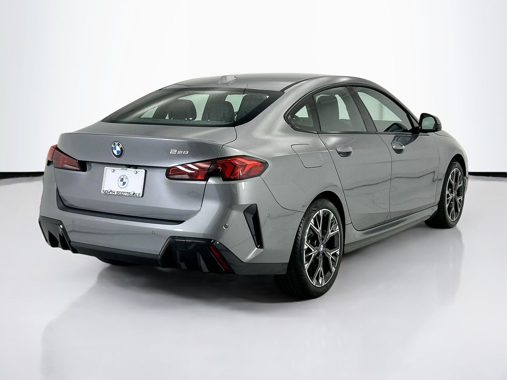 Thumbnail: 2026 BMW 2 Series - 5