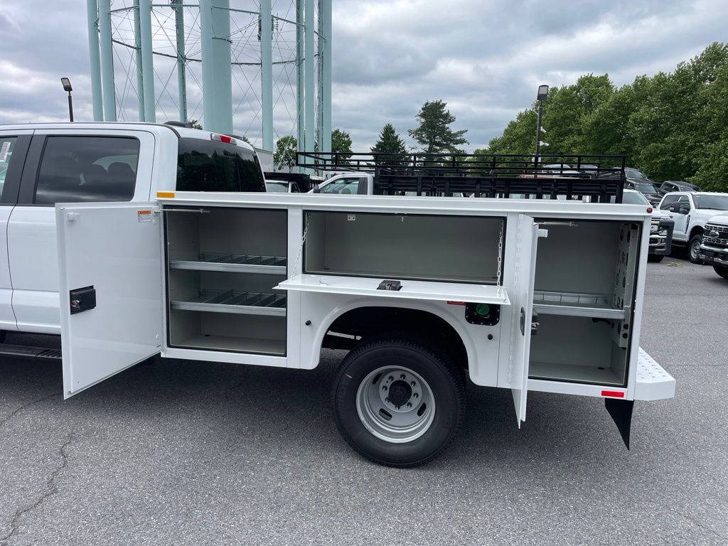 2026 Ford F-350 Chassis XL