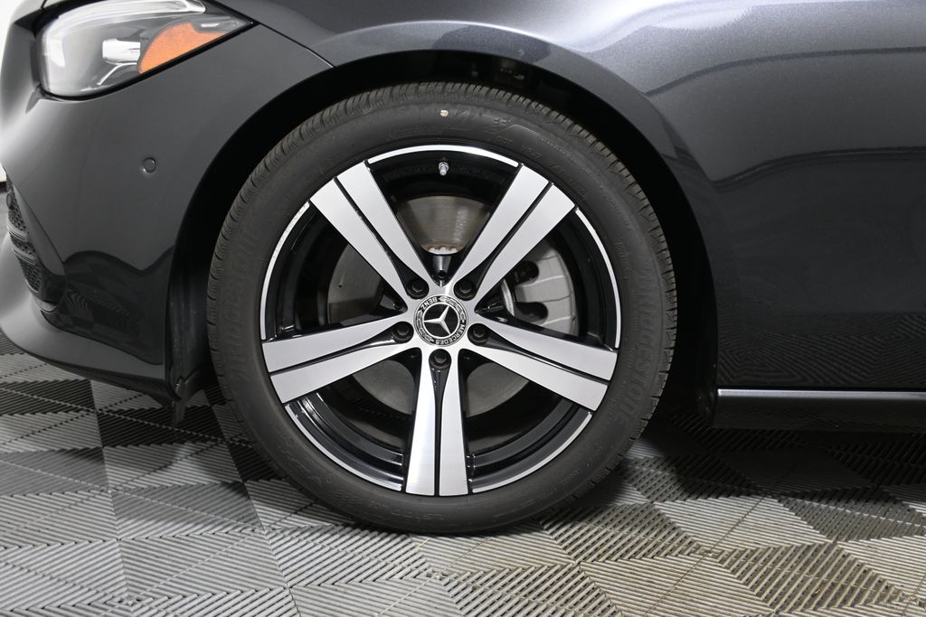 Thumbnail: 2025 Mercedes-Benz C-Class - 11