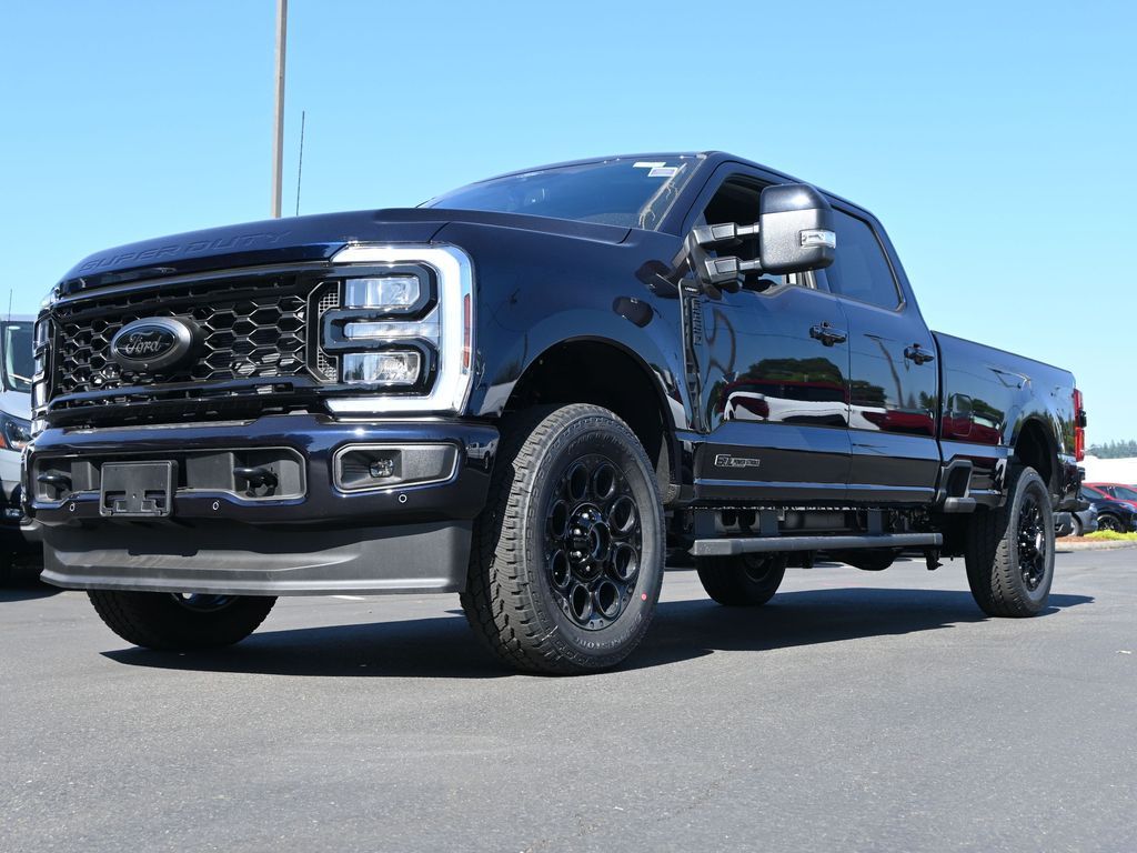 2025 Ford F-350 Super Duty Lariat