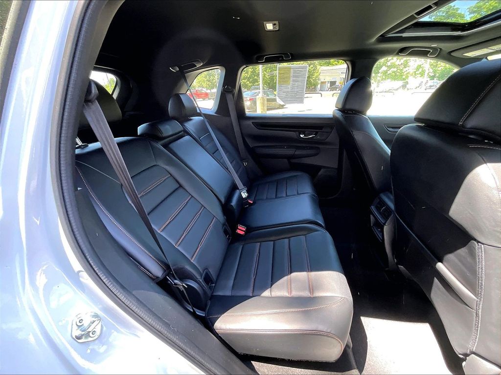 2025 Honda CR-V Hybrid — photo 16