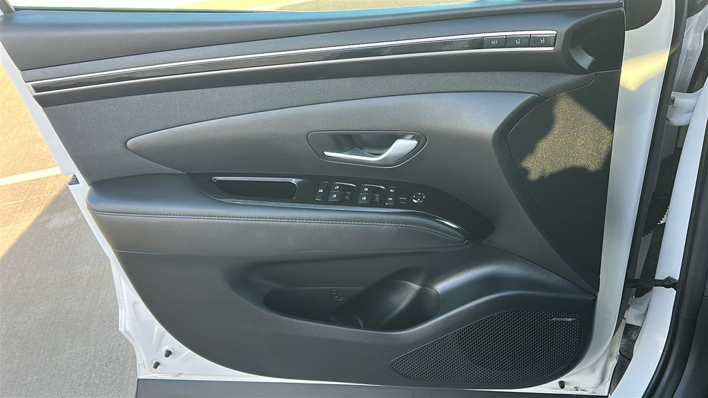 2024 Hyundai Tucson Limited White at Big Star Chrysler Jeep Dodge Ram 
