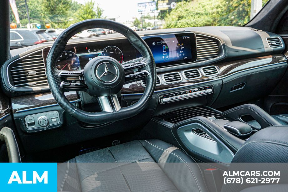 Used 2024 Black Mercedes-Benz GLS 580 image 28
