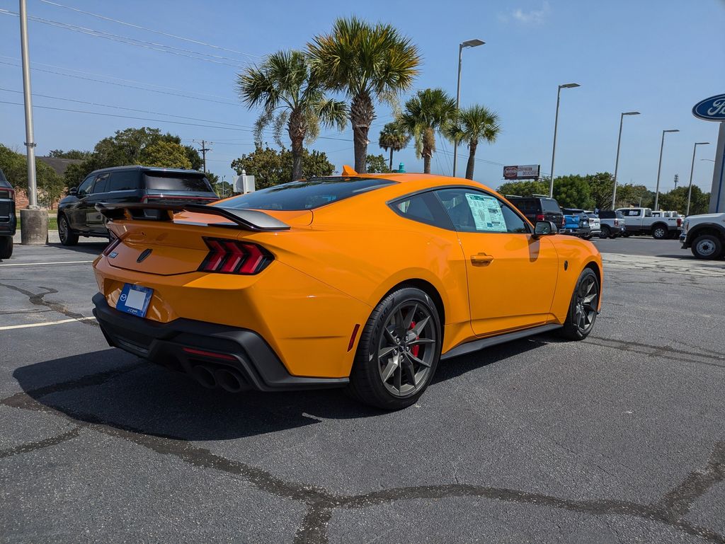 2026 Ford Mustang Dark Horse Fastback