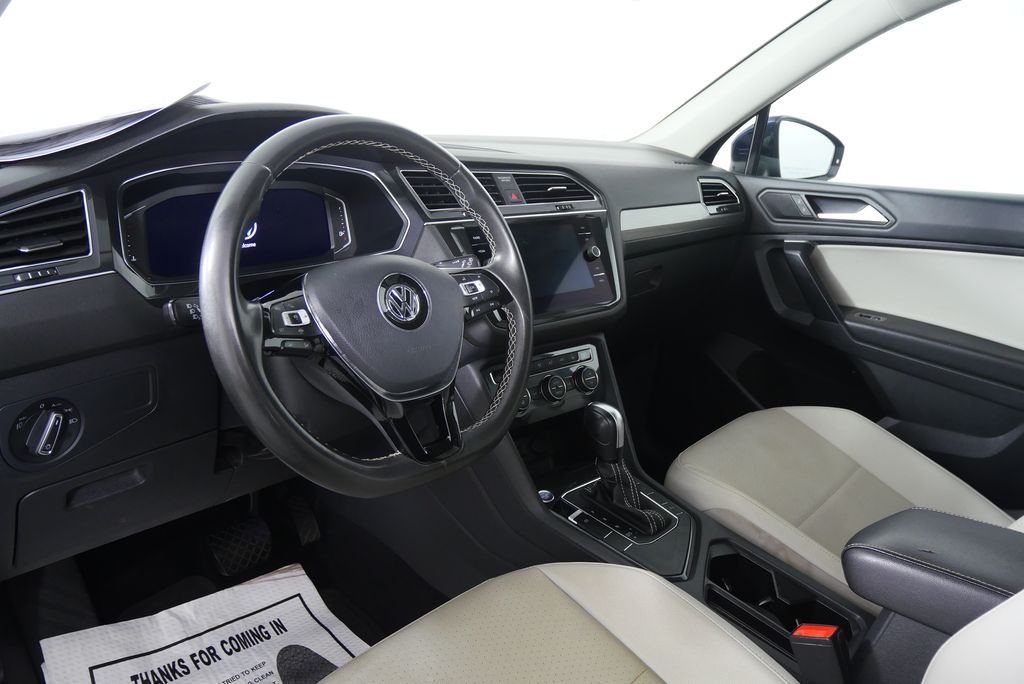 Thumbnail: 2021 Volkswagen Tiguan - 12