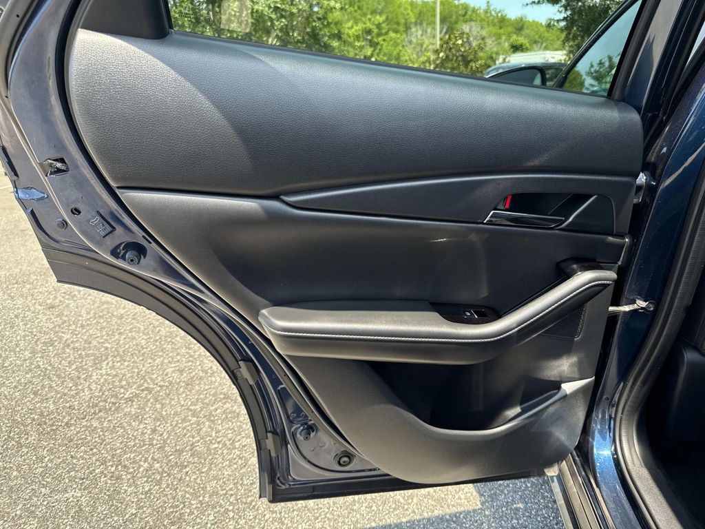2022 Mazda CX-30 2.5 S Preferred Package photo