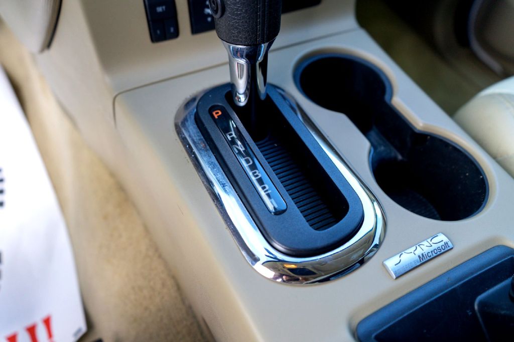 Used Car 2008 Ford Explorer  Limited For Sale Under $10,000 In Taylor, Texas