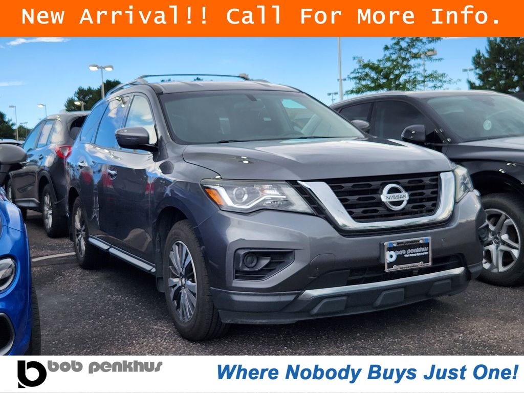 2018 Nissan Pathfinder S
