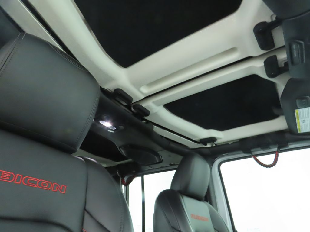 Thumbnail: 2018 Jeep Wrangler - 18