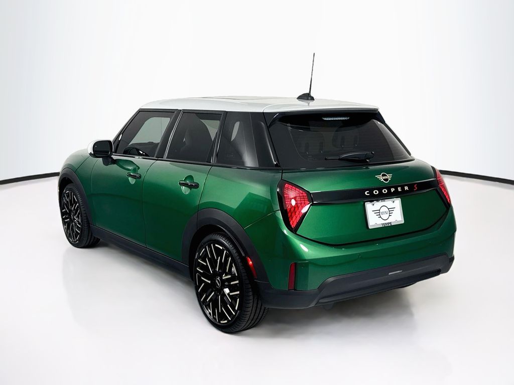 Thumbnail: 2026 MINI Cooper - 7