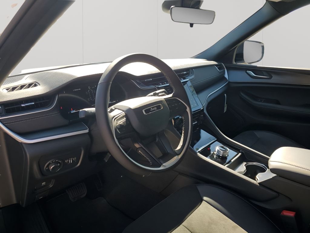 New Car 2025 Jeep Grand Cherokee L  For Sale Under $50,000 In Austin, Texas