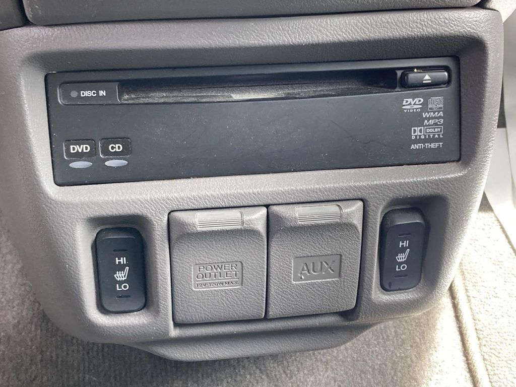 Used 2010 Silver Honda EX-L image 17