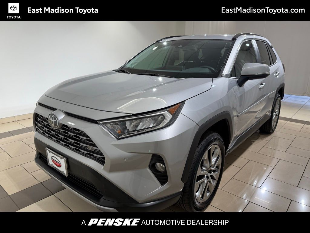 Thumbnail: 2020 Toyota RAV4 - 1