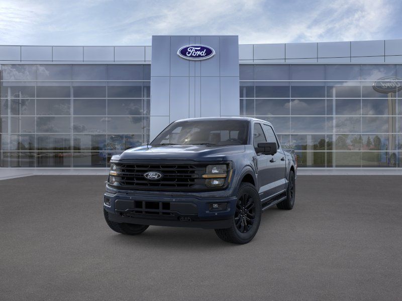 New 2026 Blue Ford XLT image 2