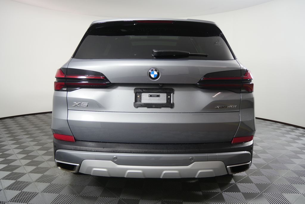 Thumbnail: 2025 BMW X5 - 4