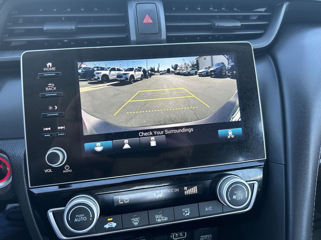 Thumbnail: 2021 Honda Insight - 17