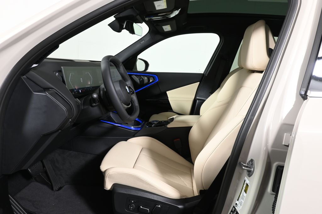 Thumbnail: 2026 BMW X3 - 3
