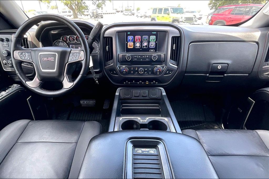 Used 2021 Ram 1500 Laramie 4D Crew Cab