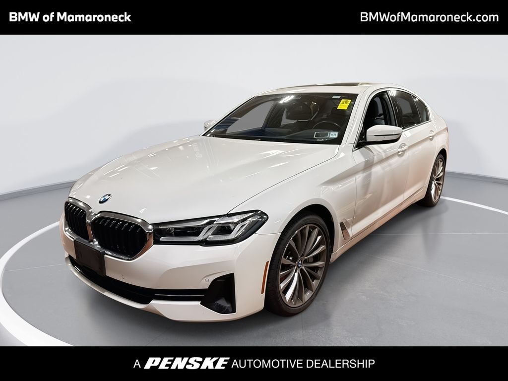 2022 BMW 5 Series 540i xDrive Hero Image