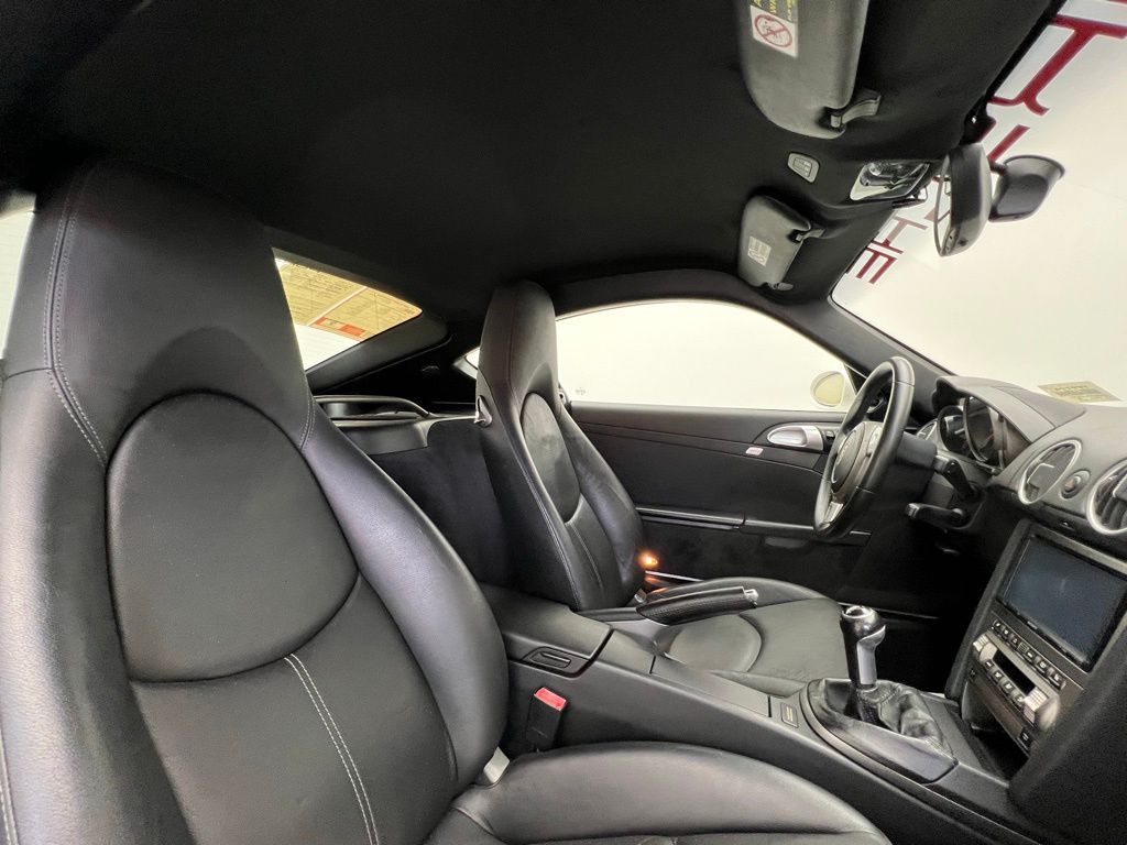 Thumbnail: 2007 Porsche Cayman - 17