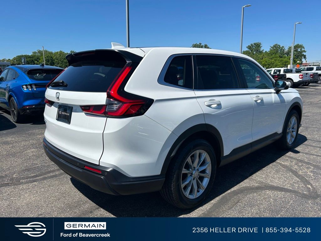 Used 2023 White Honda EX-L image 8