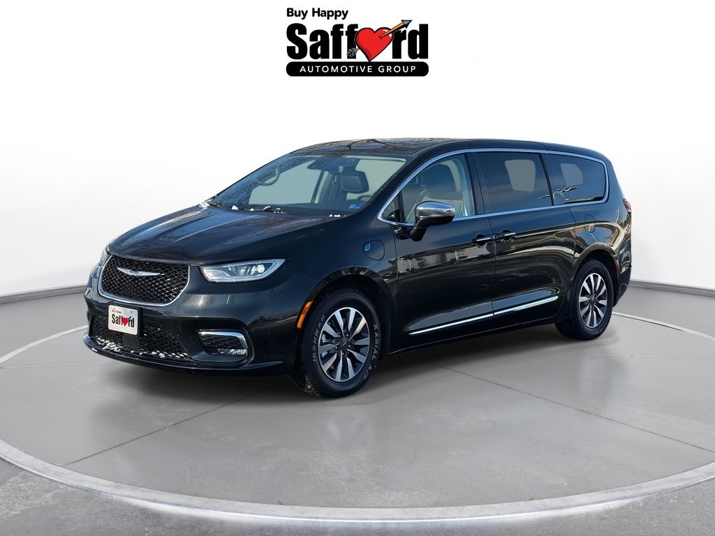 2023 Chrysler Pacifica Hybrid Limited FWD