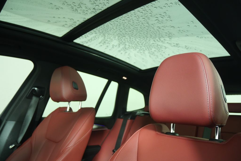 Thumbnail: 2024 BMW X3 - 10