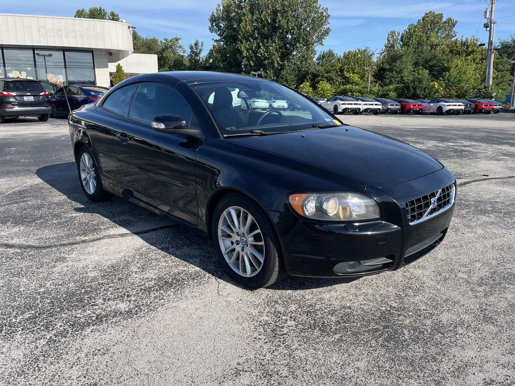Black 2009 Volvo C70 Convertible Front-Wheel Drive 5-Speed Automatic