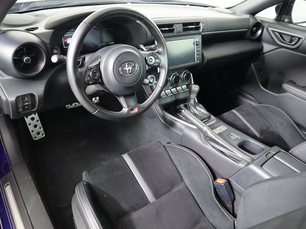 Thumbnail: 2022 Toyota GR86 - 9