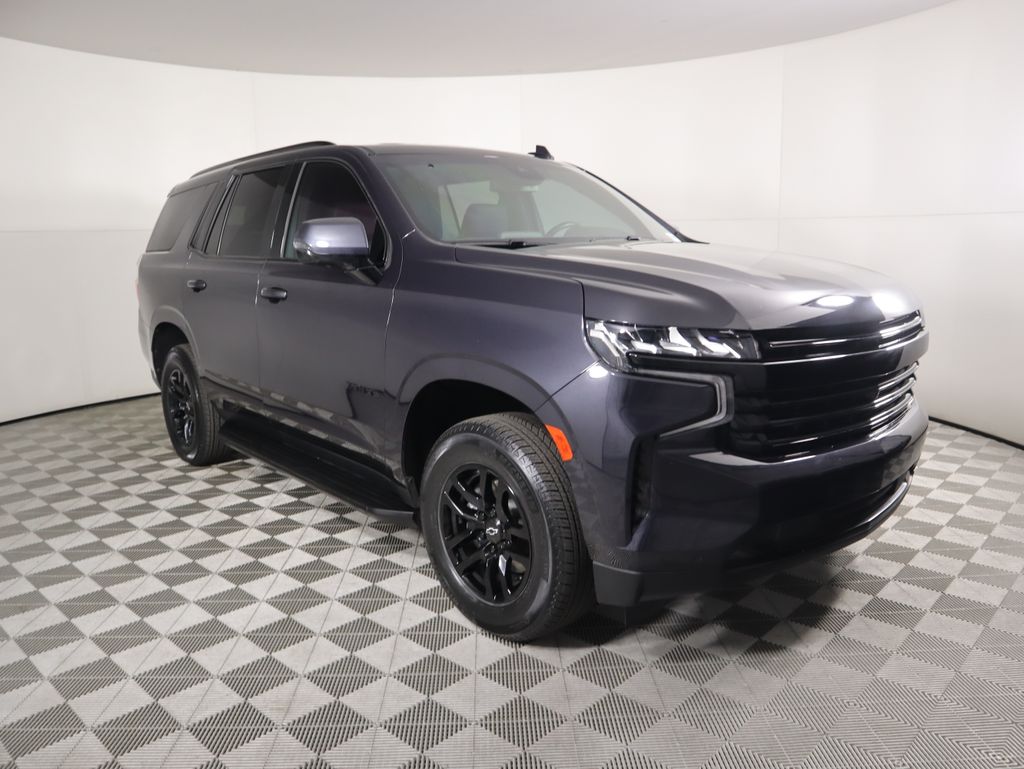 Thumbnail: 2023 Chevrolet Tahoe - 3