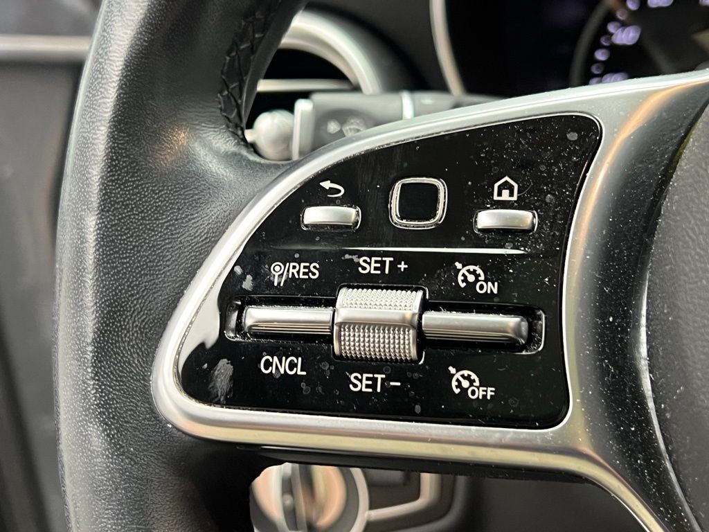 Thumbnail: 2021 Mercedes-Benz GLC - 19