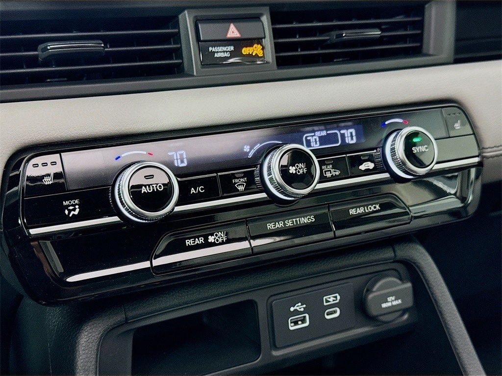 Used Car 2025 Honda Pilot  Touring For Sale Under $50,000 In Austin, Texas