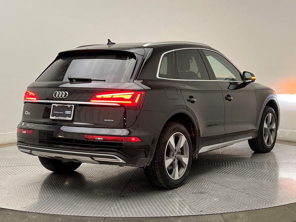 Thumbnail: 2023 Audi Q5 - 5