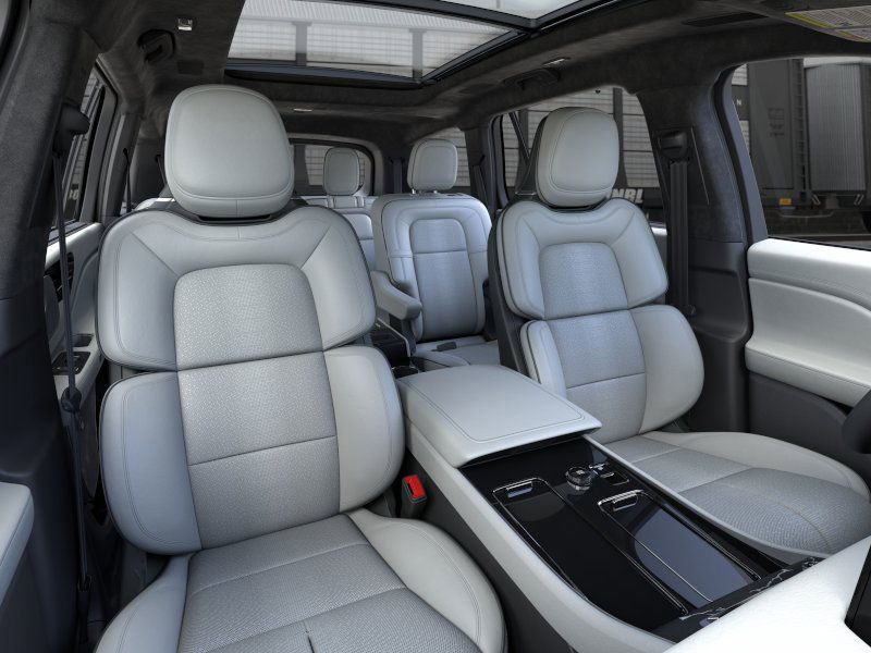 2025 Lincoln Aviator Black Label 10