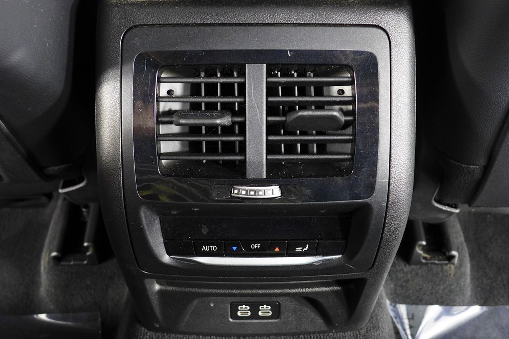 Thumbnail: 2023 BMW X3 - 24