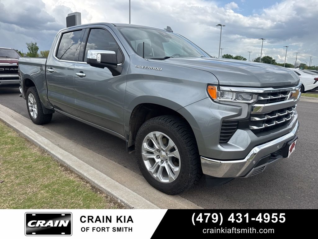 Sterling Gray Metallic 2023 Chevrolet Silverado 1500 LTZ Crew Cab 4WD Pickup Truck Four-Wheel Drive Automatic