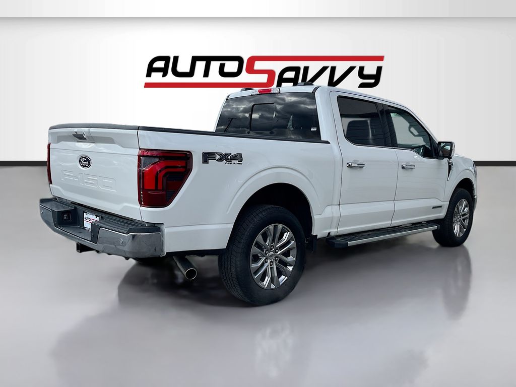 Used 2024 White Ford Lariat image 7