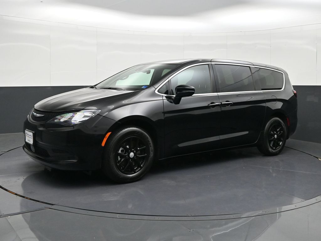 Diamond Black 2026 Chrysler Voyager LX FWD Minivan Front-Wheel Drive 9-Speed Automatic