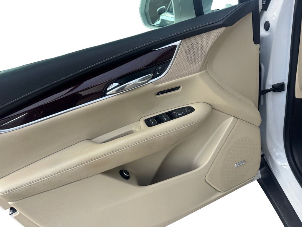 Used Car 2017 Cadillac Xt5  Premium Luxury For Sale Under $15,000 In Round Rock, Texas