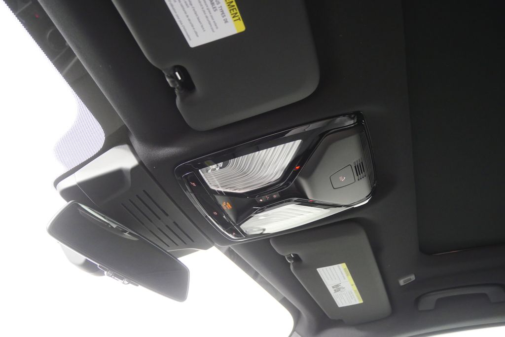 Thumbnail: 2026 BMW X5 - 21