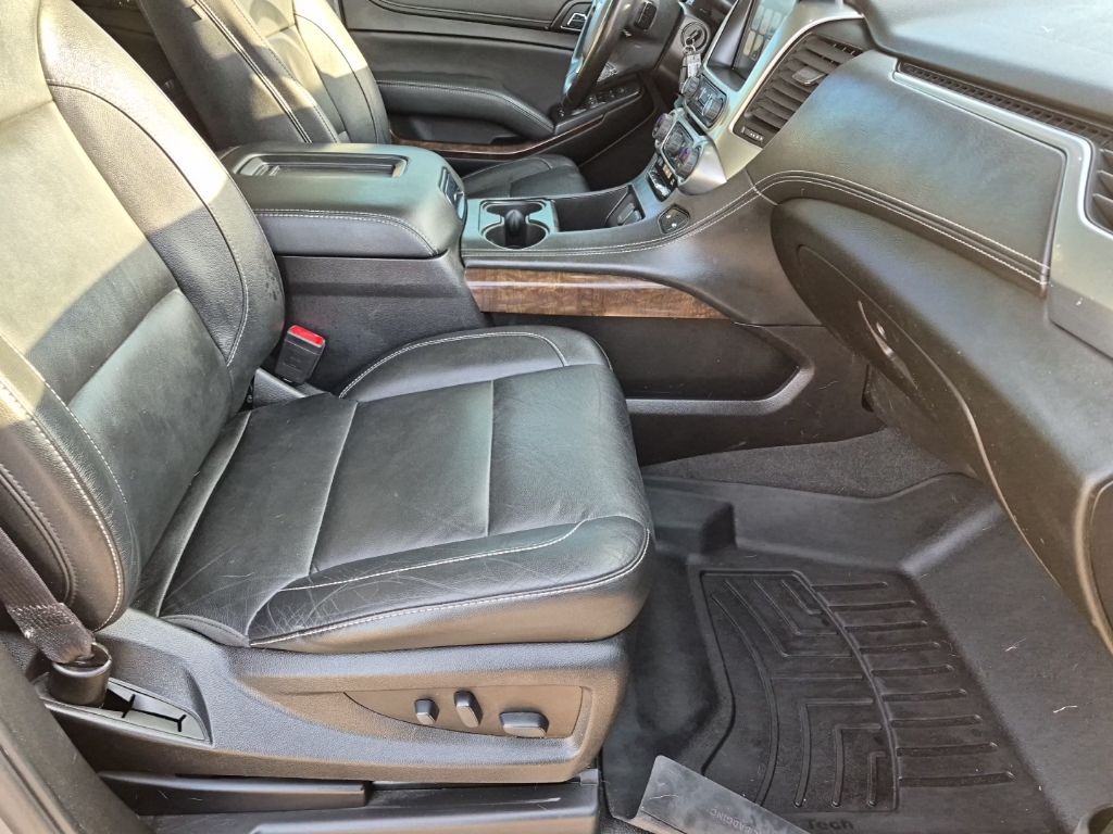 Used Car 2019 Chevrolet Suburban  Lt For Sale Under $20,000 In Austin, Texas