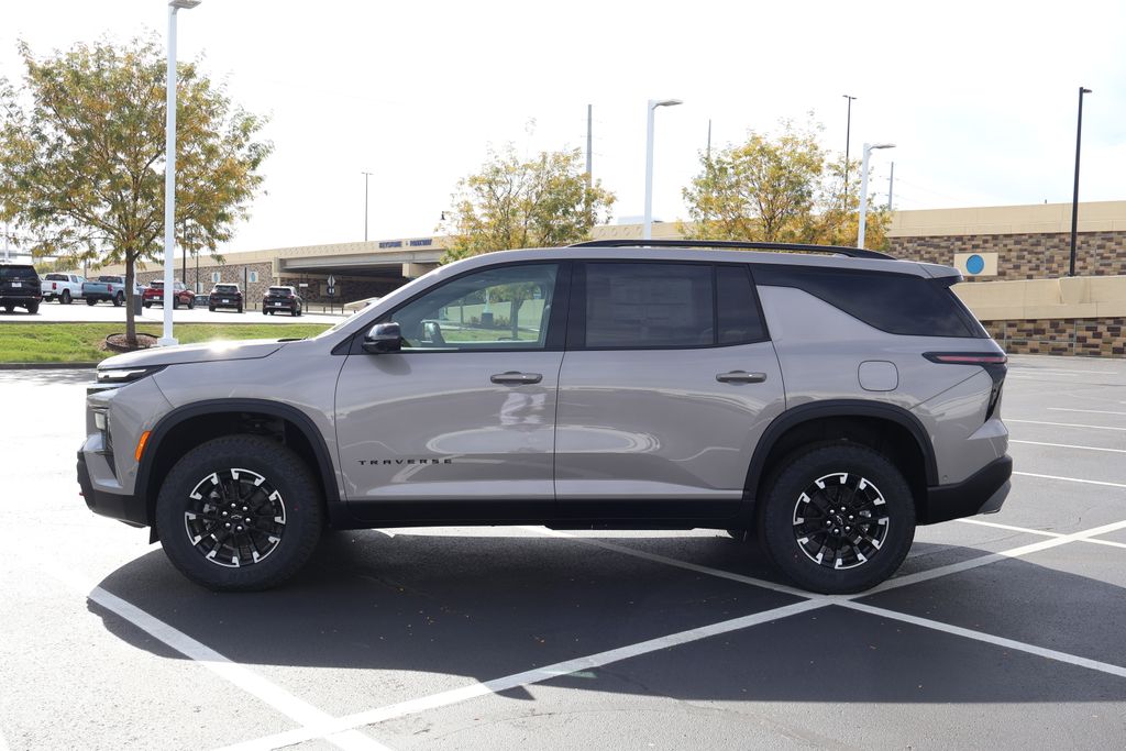 Thumbnail: 2026 Chevrolet Traverse - 4