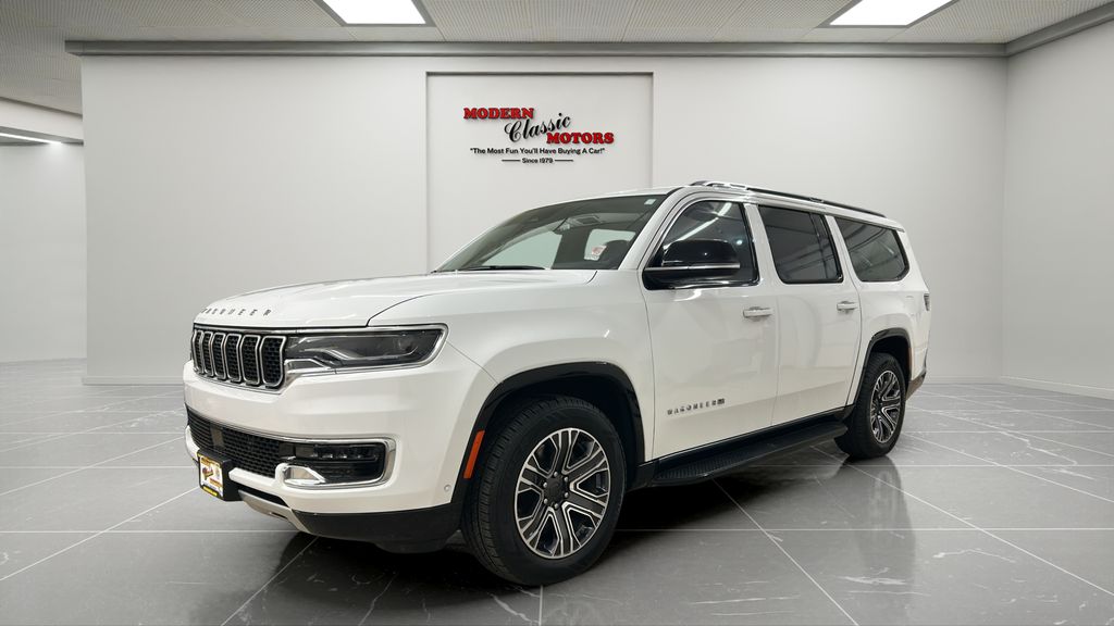 View vehicle photo 3