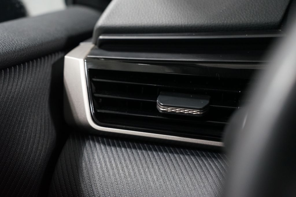 Thumbnail: 2025 Toyota Camry - 26