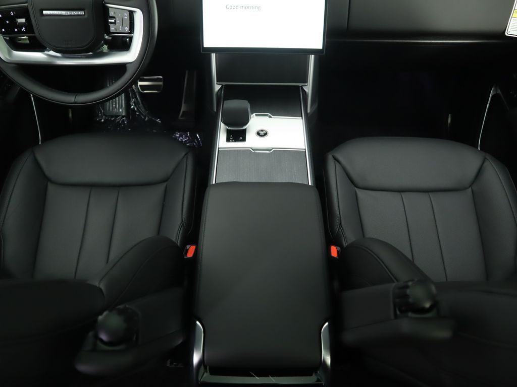 Thumbnail: 2026 Land Rover Range Rover - 17