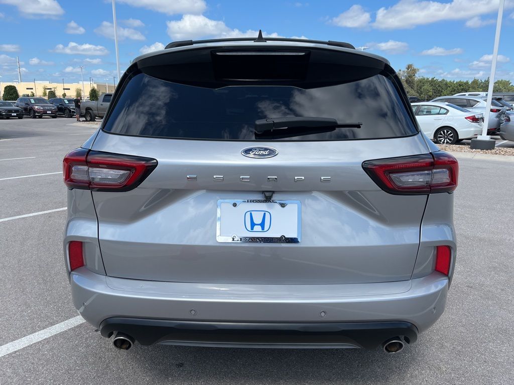 Thumbnail: 2023 Ford Escape - 5