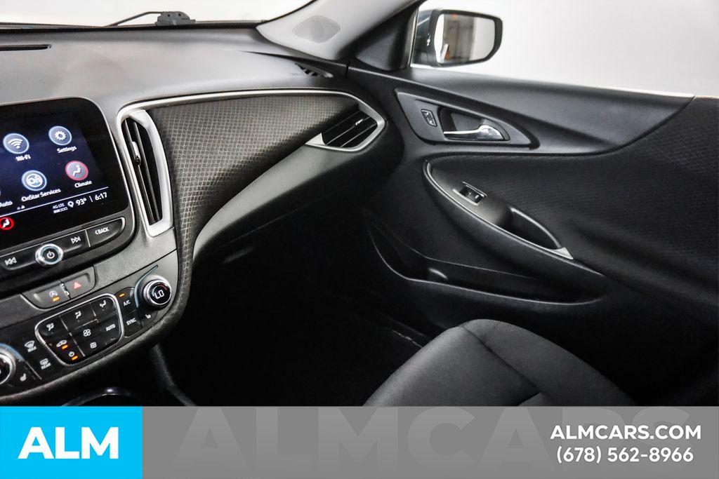 Used 2024 Blue Chevrolet LT image 39